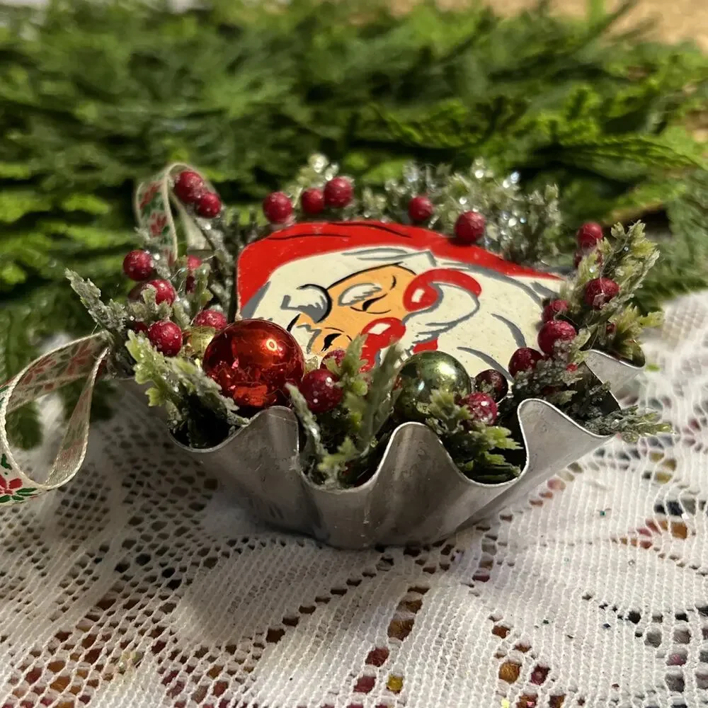 Vintage Round Tart Tin Santa Claus Mercury Glass Diorama Mid Century Ornament